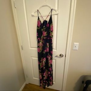 Fall maxi wedding guest dress